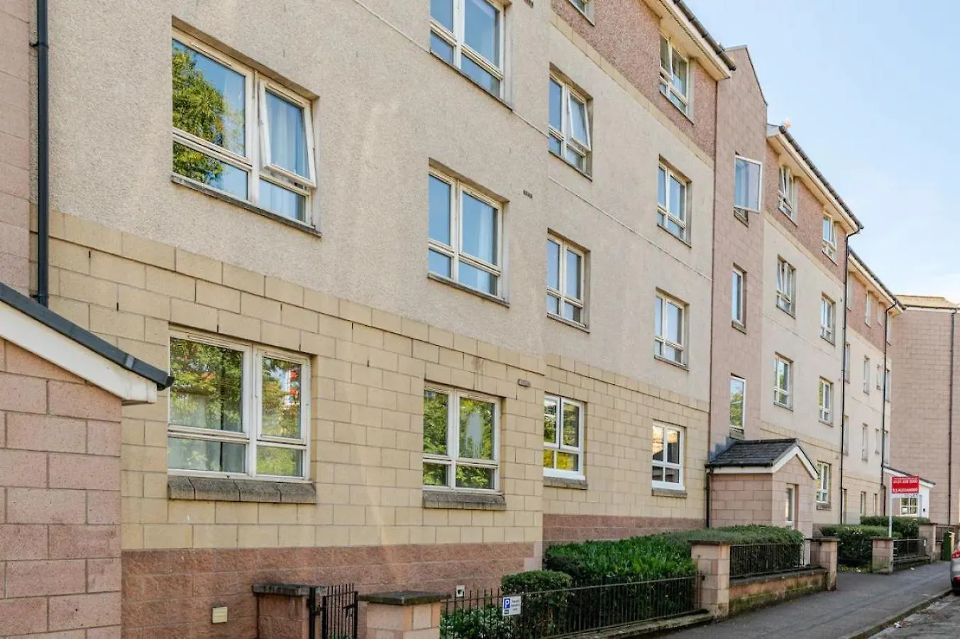 Arthur'S Seat Nest Apartment Edinburgh 0*,